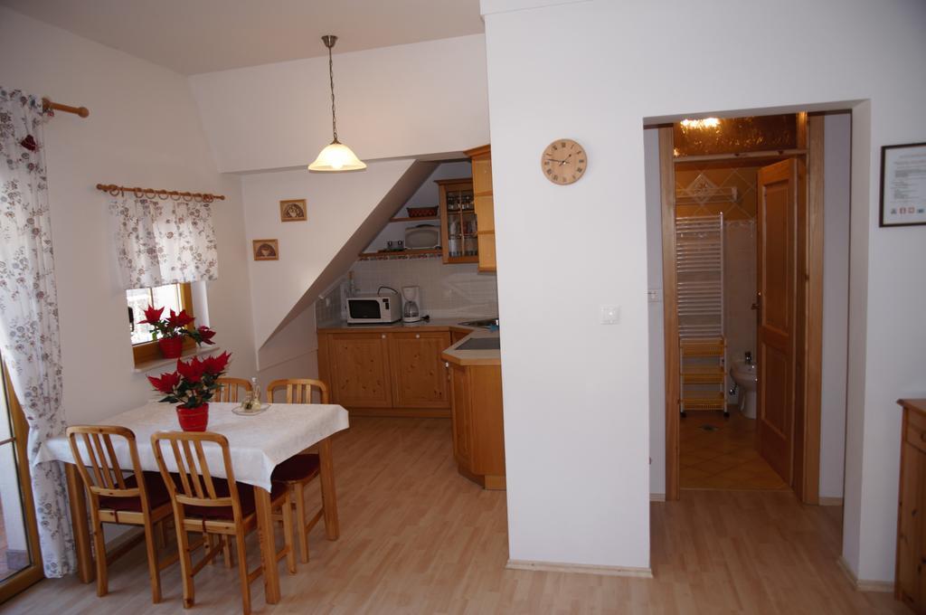 Apartments Karmen Rateče Εξωτερικό φωτογραφία